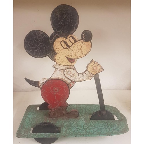 490 - Vintage Style Mickey Mouse on Rolling Skates Toy