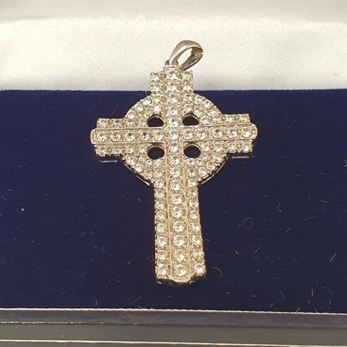 80 - 10ct White Gold Diamond Studded Cross with 92 Inset Diamonds