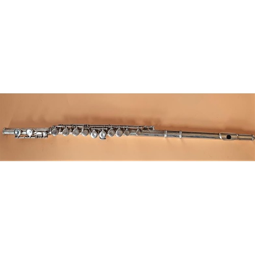 177 - Trevor J. James - London TJ10 Silver Plate Flute