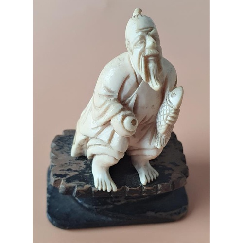 274 - Late 19th/Early 20th Century Carved Ivory Chinese Figure (fisherman) with fish in one hand. Lacking ... 