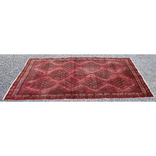 375 - A Semi-old Hand made Iranian Wool Rug - 286cm x 190cm (Persian)