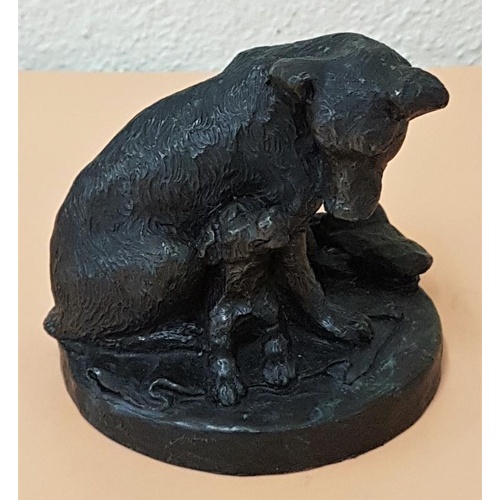 94 - Bronze Study of a Dog with Puppies, c.4in wide, 3.5in tall