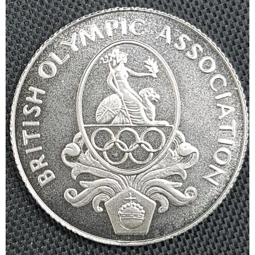 145 - Platinum Award Medal. 950 Platinum. 8 grams. Issued by Pobjoy mint to commemorate the XXI Olympiad M... 
