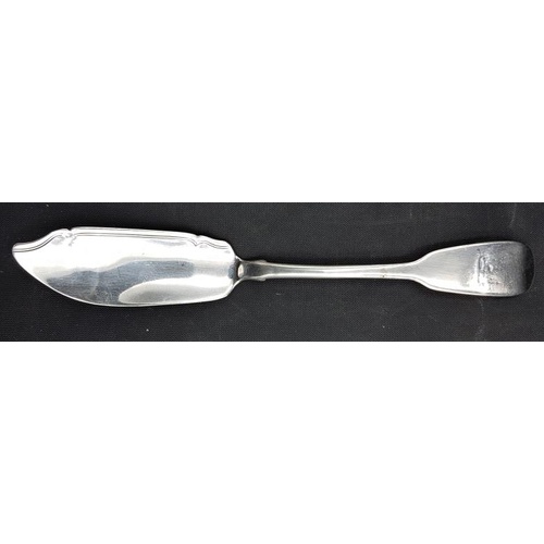 168 - Georgian Silver Fish/Butter Knife, Hallmarked London c.1822.- 35 grams