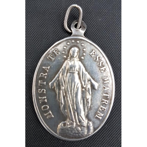 194 - Irish Silver Medal: Congregation of the Children of Mary, Dublin 1941 - retailed by Egan, Cork - 10 ... 