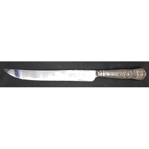 198 - King's Pattern Cake Knife with Silver Handle.- 59 grams