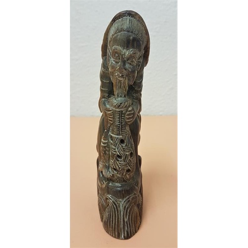 327 - Very well carved horn figure of a Chinese Fisherman with Fishing Basket and Fish - possibly early 20... 