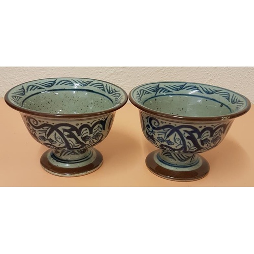 339 - Pair of Late 20th Century Chinese Bowls - 10 x 16cm wide