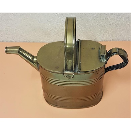 389 - Early 20th Century Brass Watering Can, 4-pint size. 26cm high x 34cm long