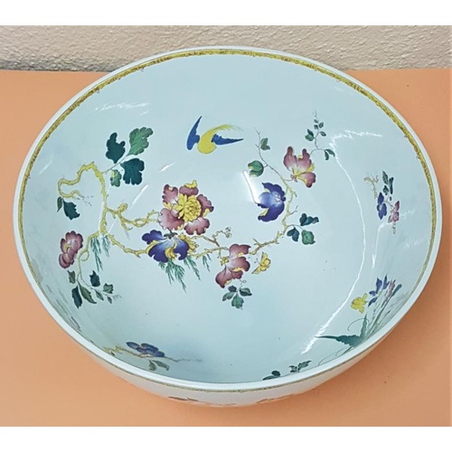 425 - Large Wedgwood Floral Decorated Centre Bowl