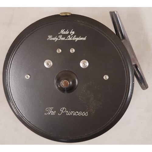 11 - Hardy Primcase Fishing Reel (with case)