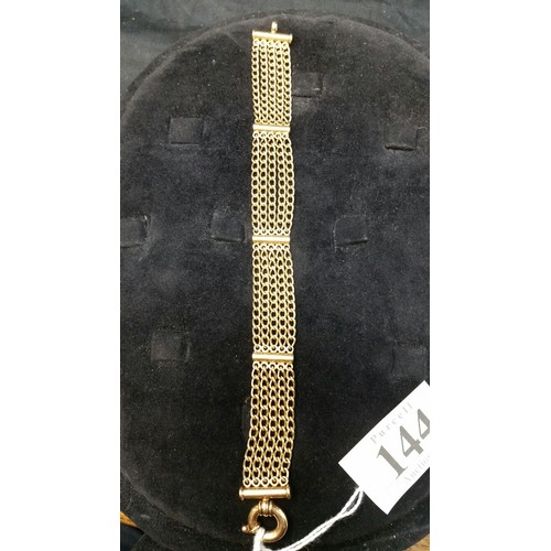 144 - 9ct Gold bracelet weighing 23.70 grams. Rich yellow gold colour, length 7.5 inches. A good heavy qua... 