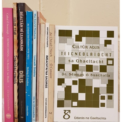 70 - Breacadh by Daithí Ó hÓgáin. 1st edit. Softback. An Chéad Ch... 
