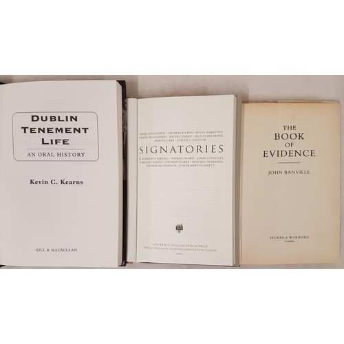 123 - Dublin Tenement Life, Kevin Kearns, First Edition, First Printing, Gill and Macmillan, 1994, with du... 