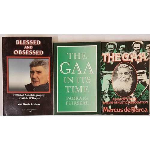 237 - GAA History:  Marcus De Búrca  The GAA: A History 1980. First edition. Pages 280, 8vo. Illustrated b... 