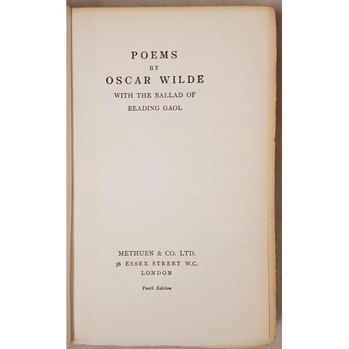 436 - Oscar Wilde. A Set of 10 Novels by Oscar Wilde by Metheun, London in green gilt cloth