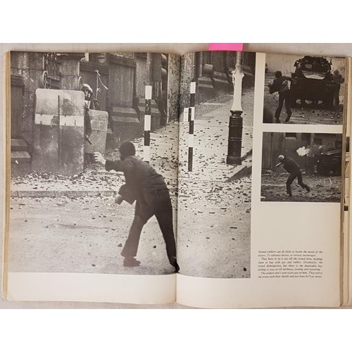 537 - The Battle Of The Bogside by Clive Limpkin. Penguin Books, 1972. Won the Robert Capa Award for Great... 