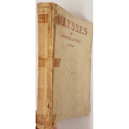 513 - James Joyce, Ulysses, Odyssey Press Hamburg 1932, 2 vols in paper wraps as issued (rear wrap of vol ... 