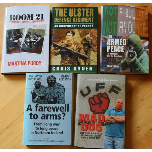 35 - Northern Ireland Troubles. The Ulster Defence Regiment- An Instrument of Peace? (HB) by Chris Ryder,... 