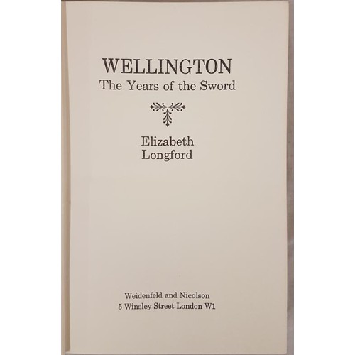 703 - Longford, E. Wellington. The Years of the Sword, 1969, nice in dust jacket. Detailed standard biogra... 