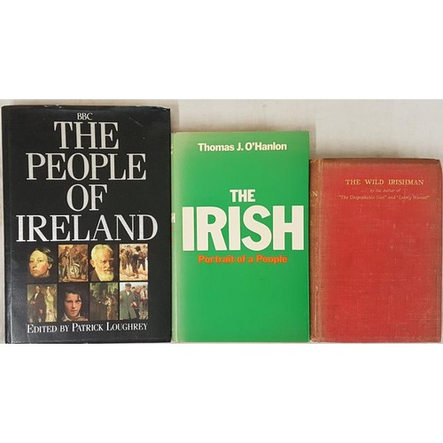 708 - Irish People] O’Hanlon, T. The Irish. Portrait of a People, 1976; Loughrey, P. The People of I... 