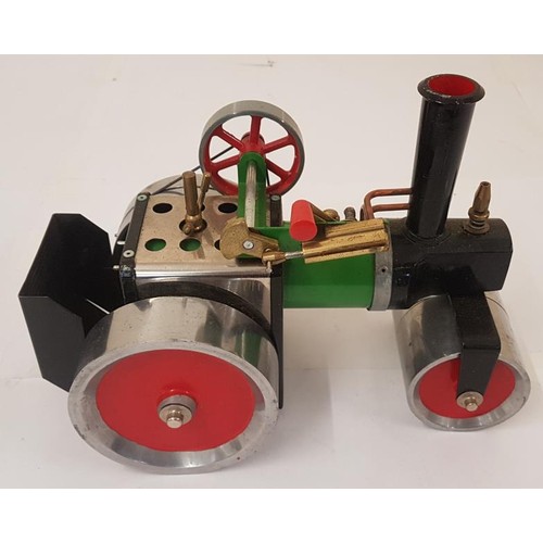 7 - Mamod Steam Roller