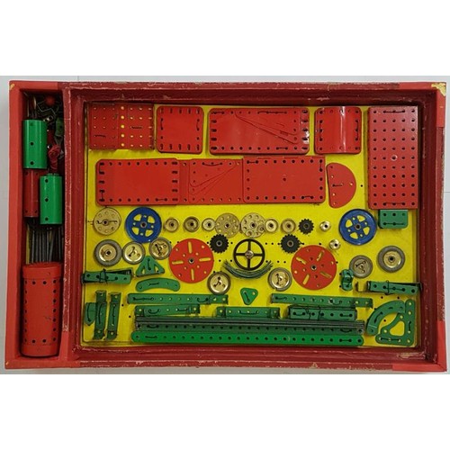 101 - Meccano Set: Double Set No. 8 with Instruction Book. 1945 to 1957. Wired into Original Box