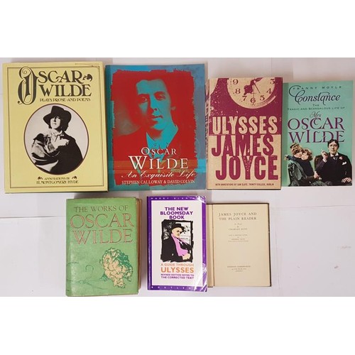 54 - Oscar Wilde & James Joyce: Oscar Wilde Plays Prose and Poems, H Montgomery Hyde, 1989, Hardback ... 