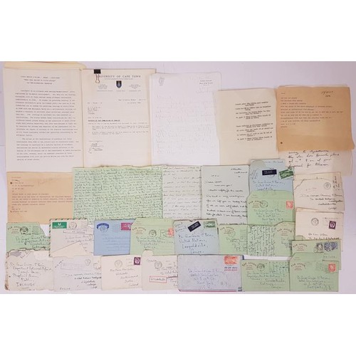 256 - Correspondance Received/Sent by/to Conor Cruise O'Brien at his time with the UN in the Congo and New... 