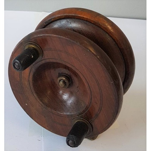 71 - M Garnett & Son, Crampton Court, Dublin 3.5inch Wooden Reel with adjustable check