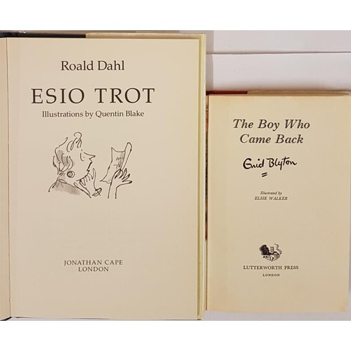 26 - Roald Dahl, Esio Trot, 1990, Jonathan Cape, 1st edition, 1st printing, hardback in dust jacket and p... 