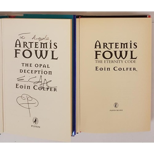 482 - Eoin Colfer, Artemis Fowl - The Opal Deception, 2005, Puffin Books, signed 1st edition, 1st printing... 