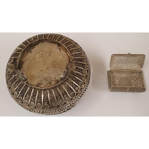 135 - Indian Silver Filigree Lidded Pot. Not hallmarked c.1920's/30's. One leg damaged and partially missi... 