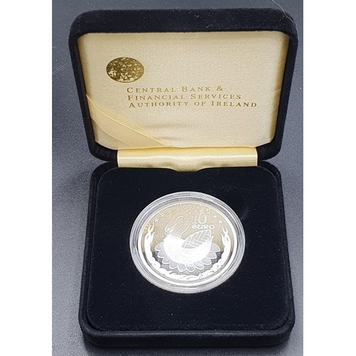 160 - 2004 Central Bank of Ireland 10 Euro Silver Proof Coin. 28.28 g.; 38.61 mm; Sterling Silver .925 Fin... 