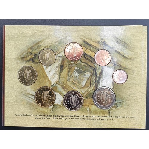 209 - 2008 Annual Mint Set - Newgrange, megalithic passage tomb c.3000BC. This is the sixth and final mint... 