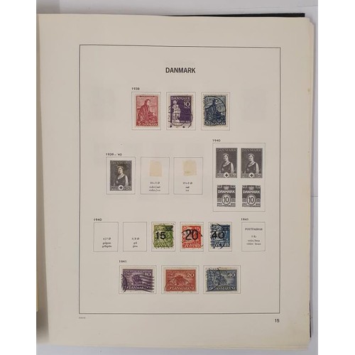 426 - Postal. Denmark 1938-1993. Virtually complete collection of stamps, all in a special printed album. ... 