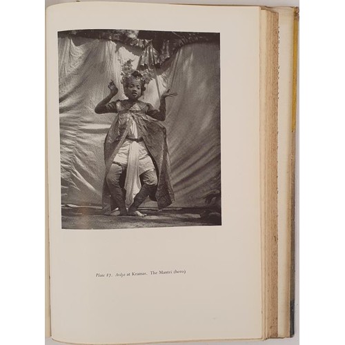 197 - BALI] D. Zoete, B. & Spies, W. Dance & Drama in Bali, 1948, definitive work with fine photo ... 