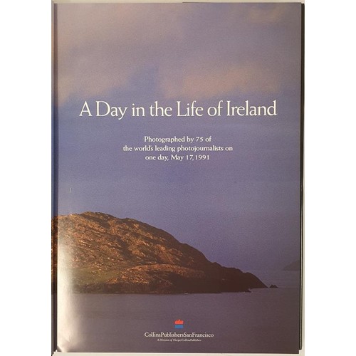 508 - Special Issue] A Day in the Life of Ireland. Photographed by 75 of the World’s leading Photogr... 