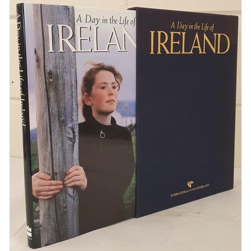 508 - Special Issue] A Day in the Life of Ireland. Photographed by 75 of the World’s leading Photogr... 