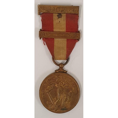 60 - Irish Emergency Medal 1939-45 Re Na Prainne with 1939-46 Bar, Ribbon