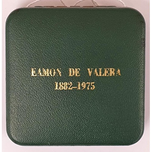 110 - Eamon De Valera (1882-1975) Commemorative Medal, in original green presentation case and with limite... 