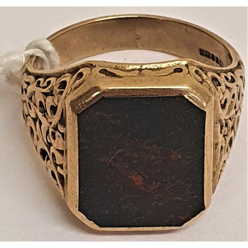 164 - Art Deco 9ct Gold Signet Ring with inset Bloodstone and stylised shoulders c.8grams. Ring Size P1/2