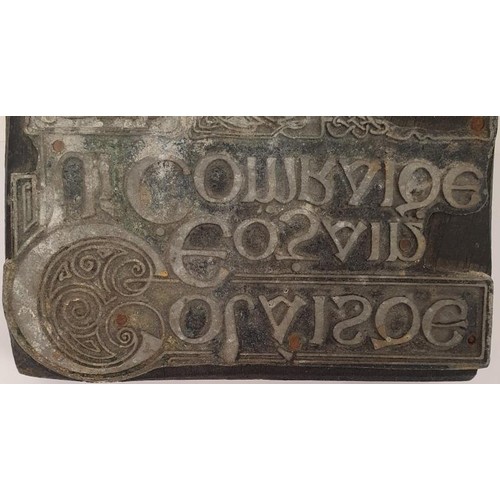 724 - Wooden printing block c. 1920 with a Celtic Motif, a unique piece of Celtic Art