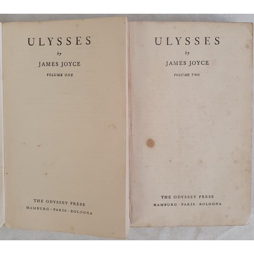 63 - James Joyce. Ulysses. 1933. 2 vols. The scarce Odyssey Press edition. Vol 1 Second Impression 1933. ... 