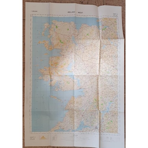 69 - Survey of the Megalithic Tombs of Ireland. County of Mayo. De Valera and O’Nuallain. 1964. lar... 