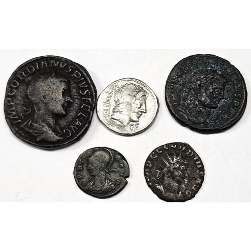 75 - Roman Coins - 306-337AD Follis Roman Empire Coin Constantine I; Constantinus I (307-337AD) Reverse: ... 