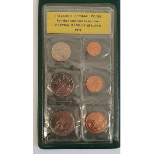 117 - Ireland's Decimal Coins. Polished Standard Specimens, Central Bank of Ireland 1971