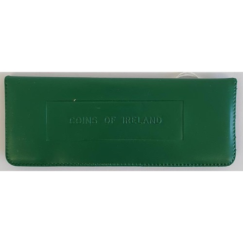 121 - Ireland: Pre-Decimal Coin Set, 1966, Barnyard Set in Original Green Plastic Wallet