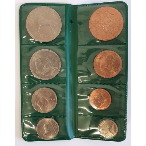 121 - Ireland: Pre-Decimal Coin Set, 1966, Barnyard Set in Original Green Plastic Wallet