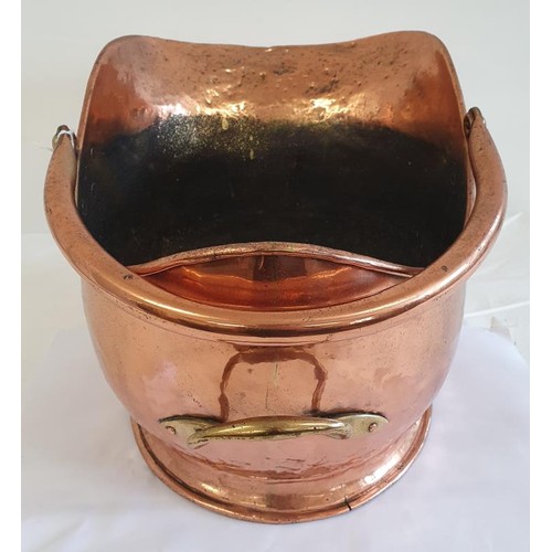 327 - Nice Early 20th Century Copper and Brass Mounted 